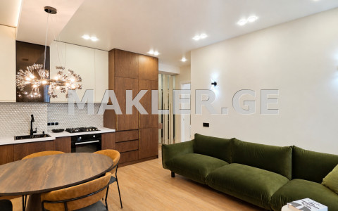  للبيع 2 room  الشقة في منطقة سابورتالو  في هضبة نوتسوبيدزه 