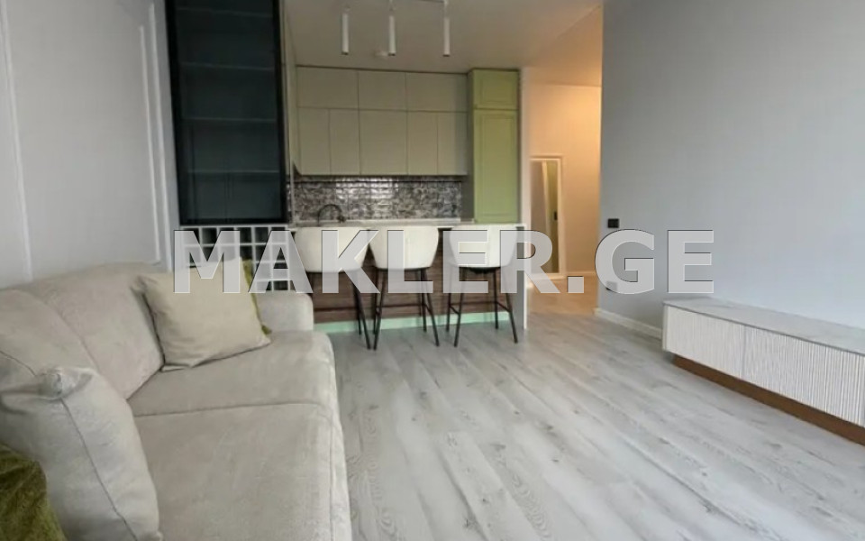  出售 2 室  公寓 near the Lisi lake  in Leo Kvadchadze st 