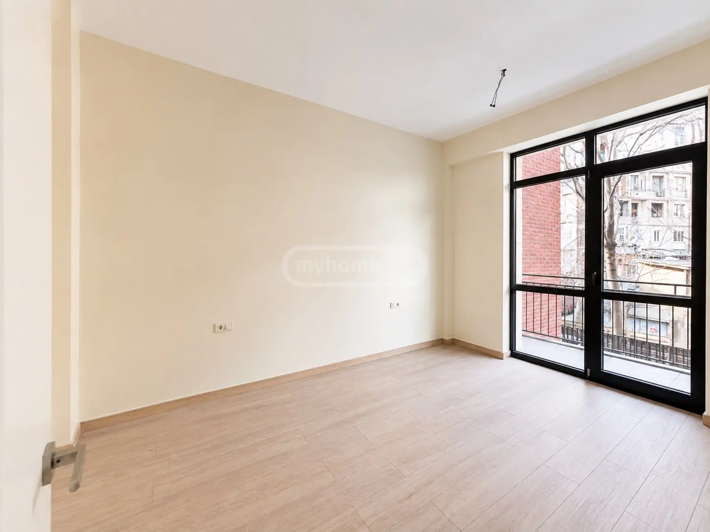  למכירה 2 חֶדֶר  דִירָה in Saburtalo dist.  on Kostava st. 