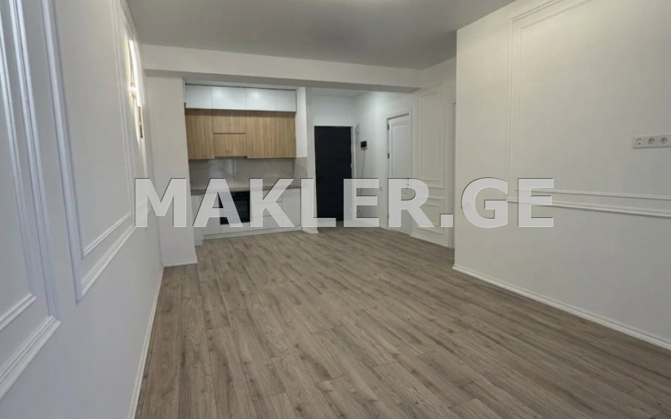  للبيع 2 room  الشقة في هضبة نوتسوبيدزه