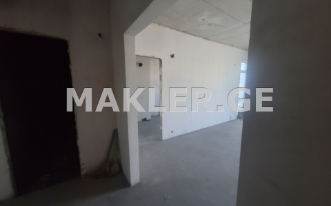  للبيع 3 room  الشقة في منطقة سابورتالو  in S. Tsintsadze st. 