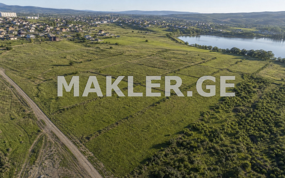  للبيع 79000 m² space أراضي near the Lisi lake  in Leo Kvadchadze st 