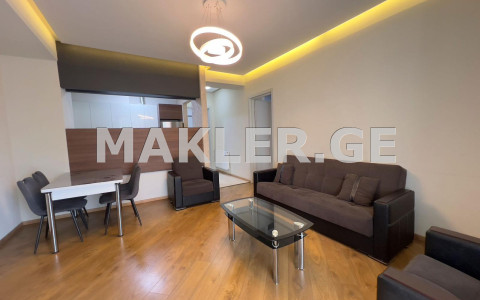  للبيع 3 room  الشقة في منطقة سابورتالو  in Saakadze square 