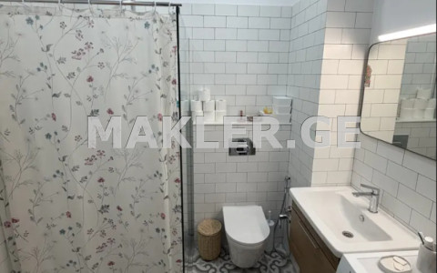  للبيع 2 room  الشقة near the Lisi lake  in Leo Kvadchadze st 