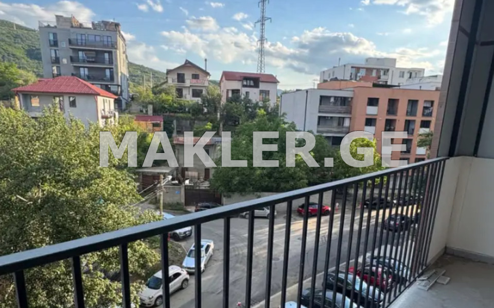  出售 2 room  公寓 萨布尔塔洛区  in Ana Politkovskaya st. 