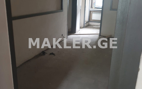  להשכרה 1000 m² מֶרחָב מסחרי חלל in Saburtalo dist.  in Iosebidze st. 