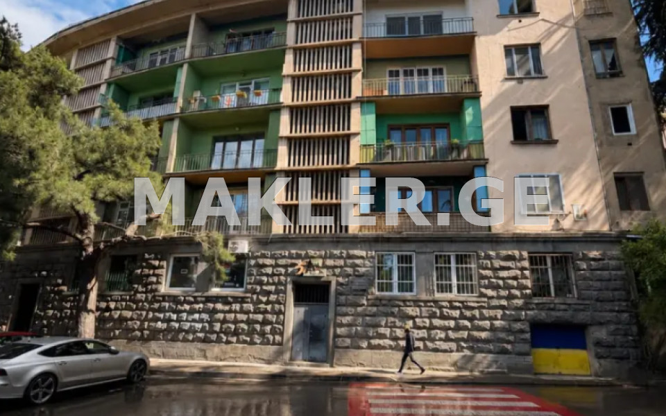  Satılık 8   Daire in Vake dist.  on Ir. Abashidze st. 