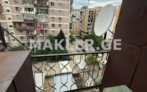  للبيع 5 room  الشقة في منطقة ديدي ديغومي  in Bagrat III st. 