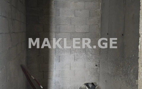  出售 4 room  公寓 瓦凯区  in Kipshidze st. 