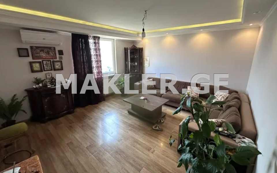  للبيع 2 room  الشقة في منطقة فاكي  Paata Datuashvili St. 