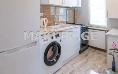  للبيع 2 room  الشقة في هضبة نوتسوبيدزه  in Bedia st. 