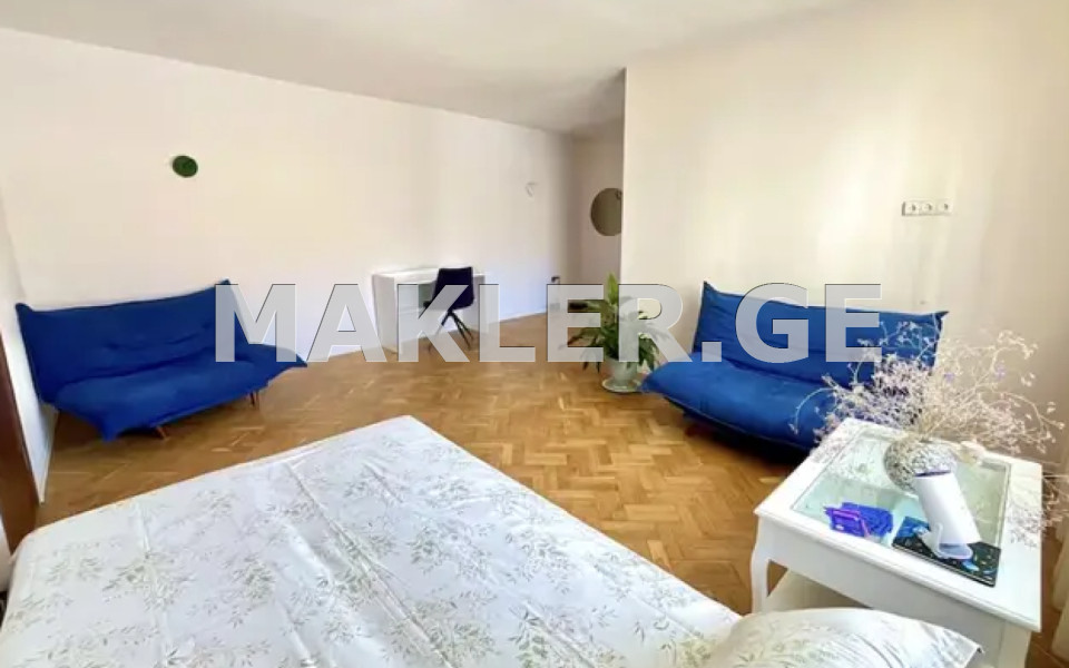  للبيع 2 room  الشقة في هضبة نوتسوبيدزه  in Bedia st. 
