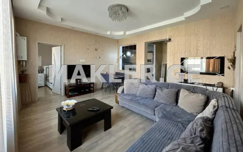  出售 4 room  公寓 萨布尔塔洛区  in Ana Politkovskaya st. 
