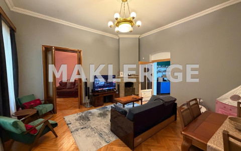  For Sale 4 room  Apartment in Sololaki dist. (Old Tbilisi)  in Lermontovi st. 