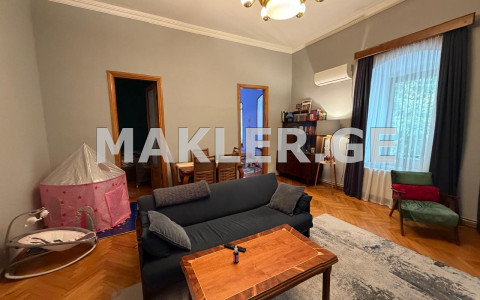  For Sale 4 room  Apartment in Sololaki dist. (Old Tbilisi)  in Lermontovi st. 
