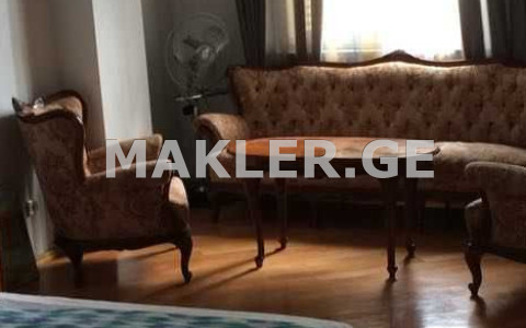  למכירה 3 חֶדֶר  דִירָה in Mtatsminda dist. (Old Tbilisi)  in Mtatsminda st. 
