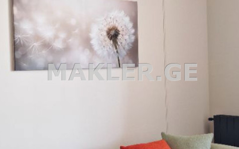  للبيع 2 room  الشقة في منطقة سابورتالو  in Abuladze st 
