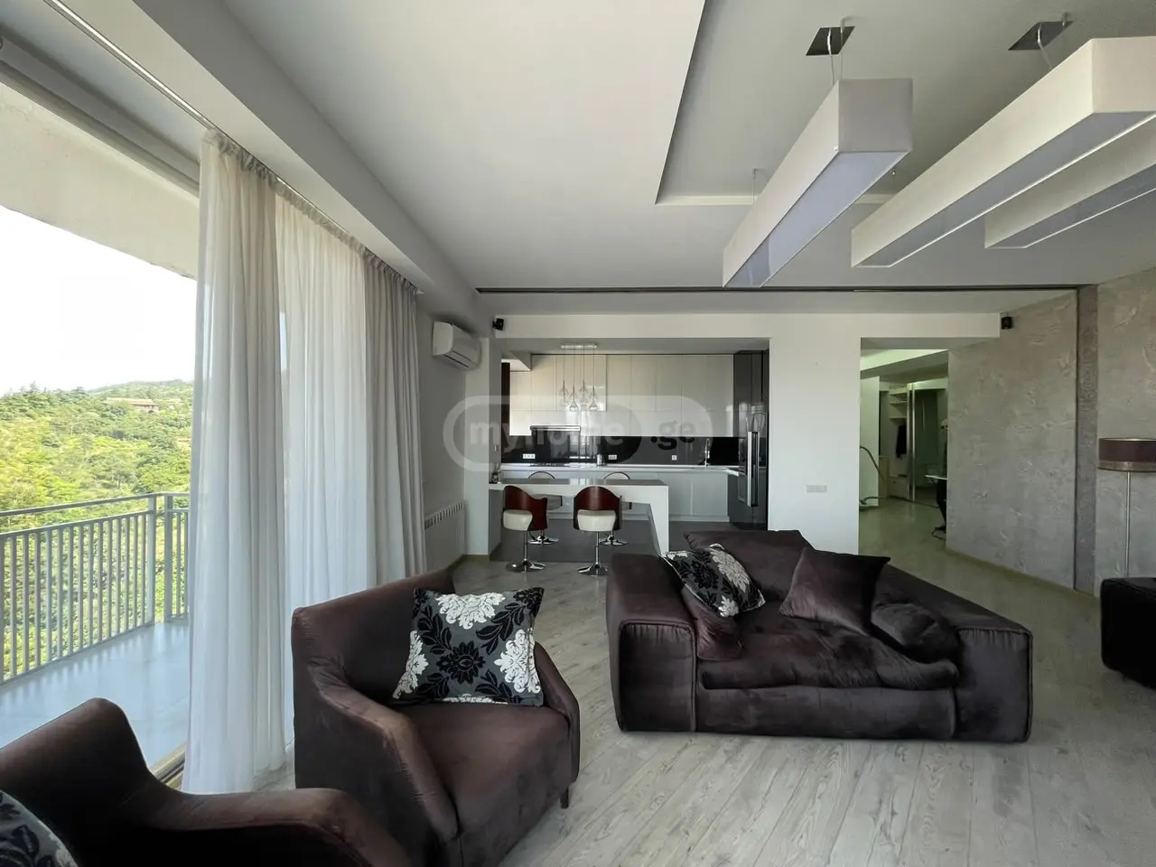  للإيجار 3 room  الشقة في منطقة فاكي  in I. Chavchavadze Ave. 