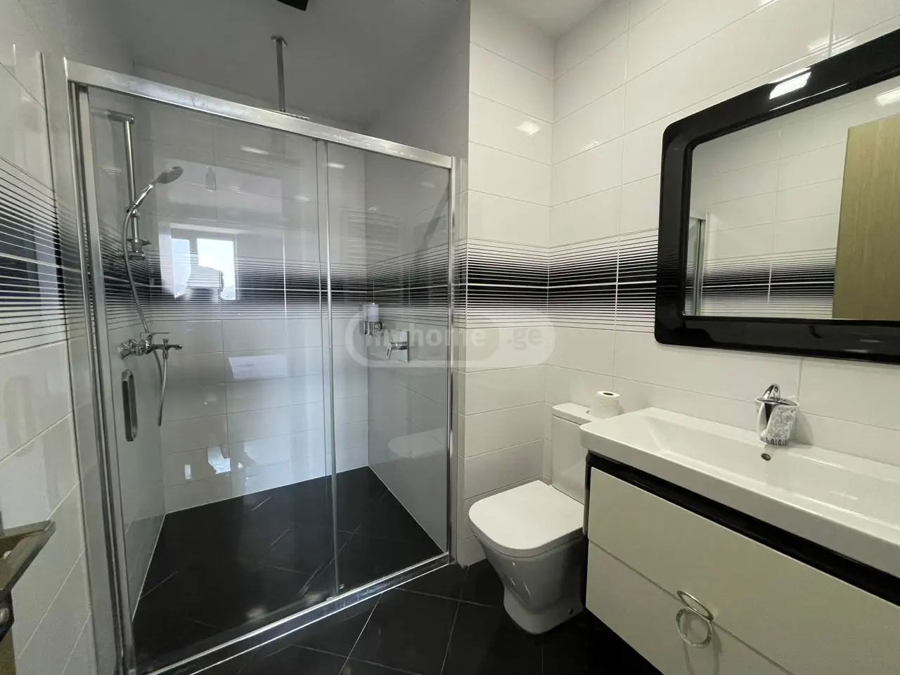  للإيجار 3 room  الشقة في منطقة فاكي  in I. Chavchavadze Ave. 
