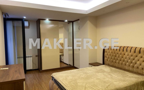  出租 3 room  公寓 瓦凯区  in I. Chavchavadze Ave. 