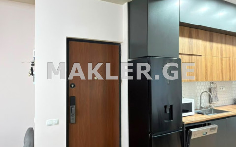  出租 3 室  公寓 萨布尔塔洛区  in Alexander Ioseliani st 