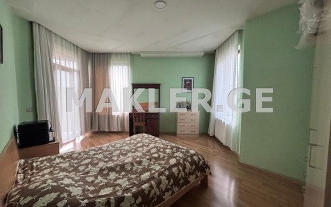  Продается 716 m² площадь Частный дом в Тхинвали
