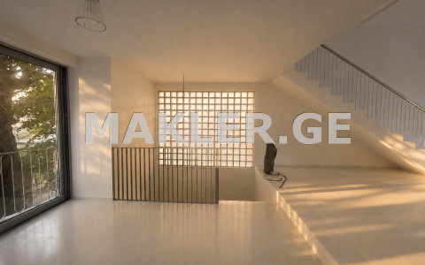  Продается Сдаётся 310 m² площадь Частный дом в Ваке  на ул. А.Размадзе 