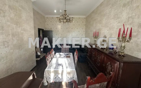  For Sale 2 room  Apartment in Chugureti dist.  in J. Kakhidze st. 