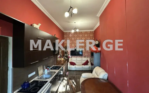  For Sale 2 room  Apartment in Chugureti dist.  in J. Kakhidze st. 