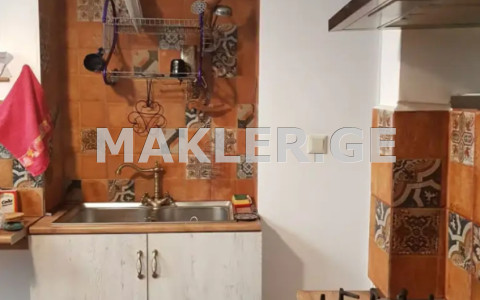  Satılık 5   Daire in Mtatsminda dist. (Old Tbilisi)  in S. Zaldastanishvili turn 