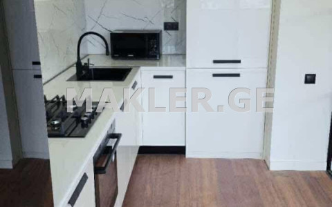  למכירה 4 חֶדֶר  דִירָה in Vake dist.  in Barnovi st. 
