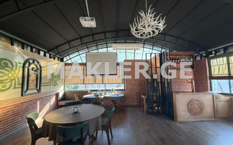  Satılık 360 m²  İşyeri in Batumi
