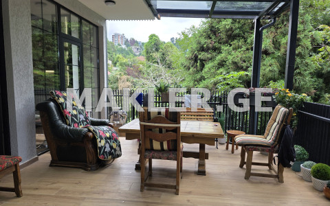  Kiralık 400 m²  İşyeri in Makhindjauri