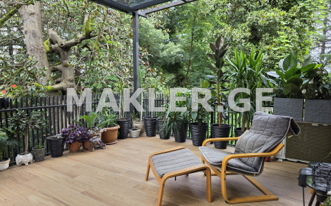  Kiralık 400 m²  İşyeri in Makhindjauri
