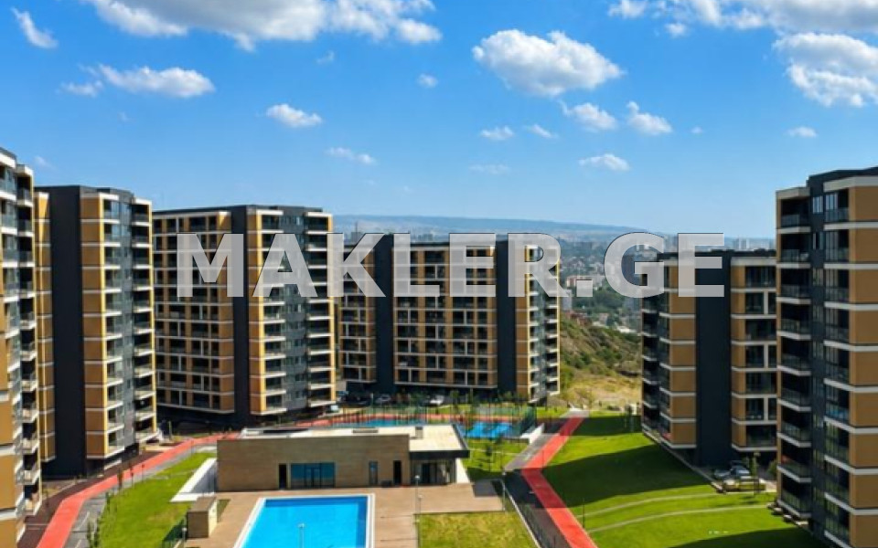  للبيع 4 غرف  الشقة in Ortachala  in Nadikvari st. 