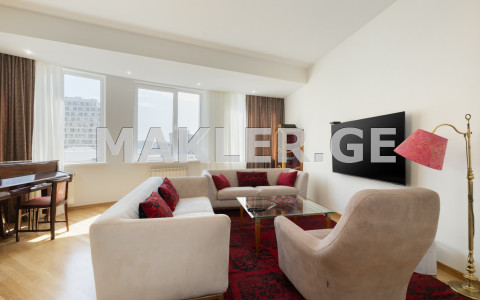  For Rent 4 room  Apartment in Vake dist.  in I. Chavchavadze Ave. 
