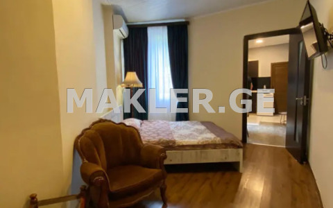  للبيع 4 غرف  الشقة في تبليسي  in L. Asatiani st. 