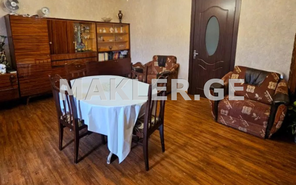  Satılık 2   Daire in Mtatsminda dist. (Old Tbilisi)  in S.Meskhi st. 