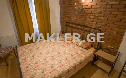  Satılık 4   Daire in Mtatsminda dist. (Old Tbilisi)  in Ingorokva st. 