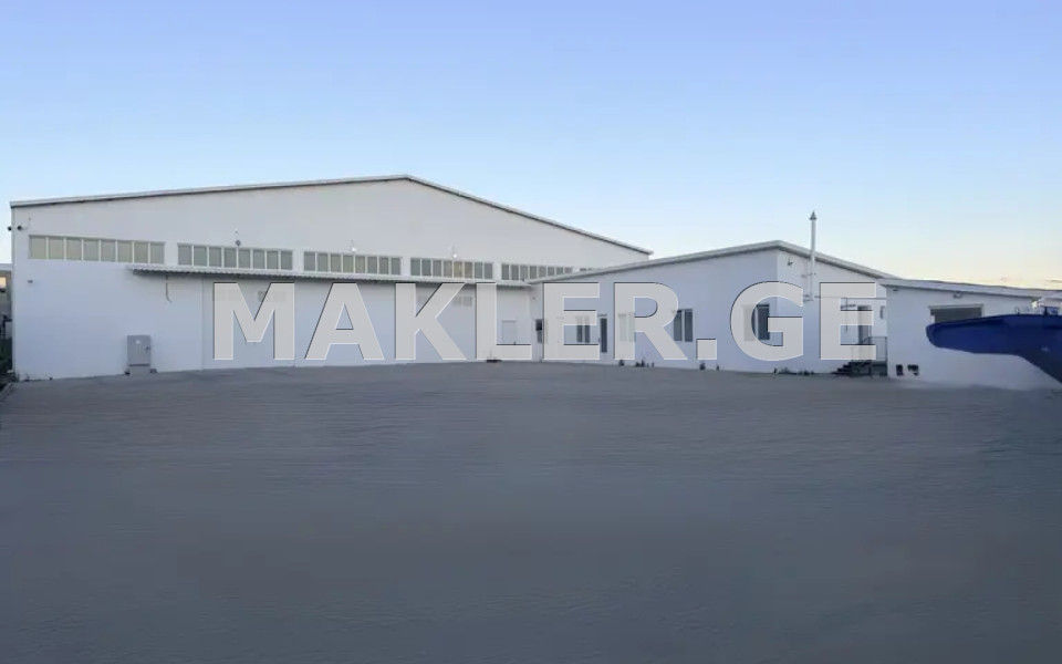 ქირავდება 1480 m² ფართობის კომერციული ფართი ჩუღურეთის რაიონში  ორხევის შესახვევში 