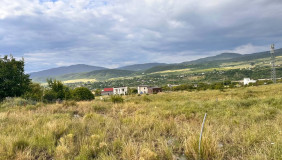 იყიდება 1500 m² ფართობის მიწა
