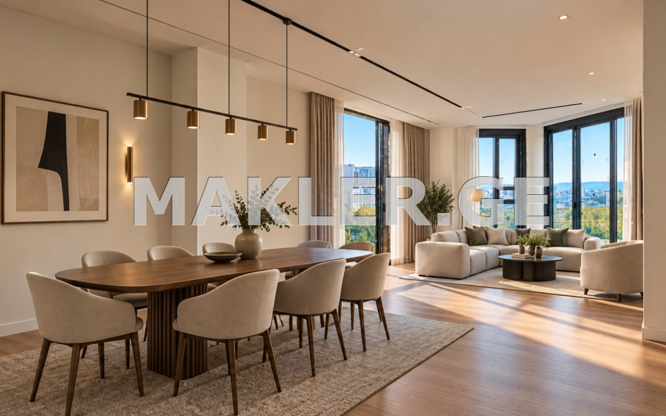  For Sale 7 room  Apartment in Saburtalo dist.  in Tamarashvili st. 