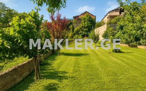  Satılık 1000 m²  Villa in Digomi village
