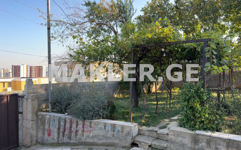  For Sale 104 m² space Private House in Didi digomi dist.