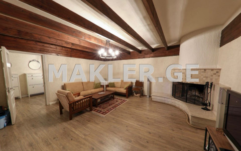  იყიდება 300 m² ფართობის საკუთარი სახლი წყნეთში