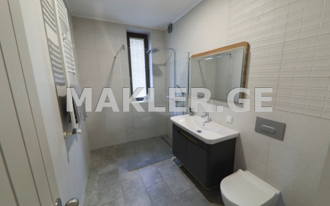 იყიდება 300 m² ფართობის საკუთარი სახლი წყნეთში