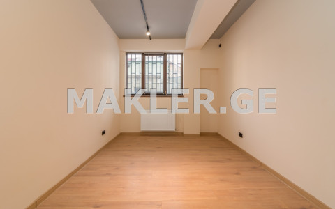 ქირავდება 130 m² ფართობის კომერციული ფართი საბურთალოზე  საირმის ჩიხში 