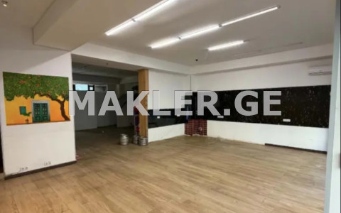  ქირავდება 120 m² ფართობის კომერციული ფართი საბურთალოზე  მ. ალექსიძის ქუჩაზე 