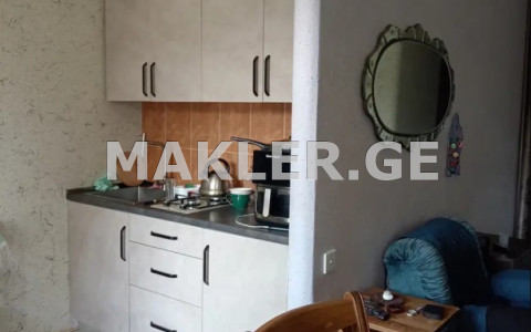  For Sale 2 room  Apartment in Saburtalo dist.  in S. Tsintsadze st. 