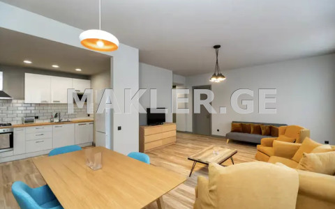  למכירה 2 חֶדֶר  דִירָה in Vake dist.  on Ir. Abashidze st. 